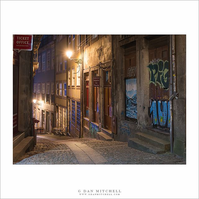 Deserted Street, Porto