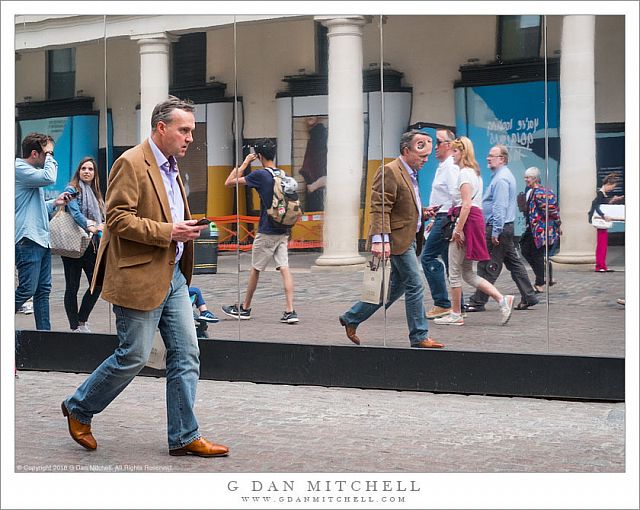 Walking Man, Mirrored Wall