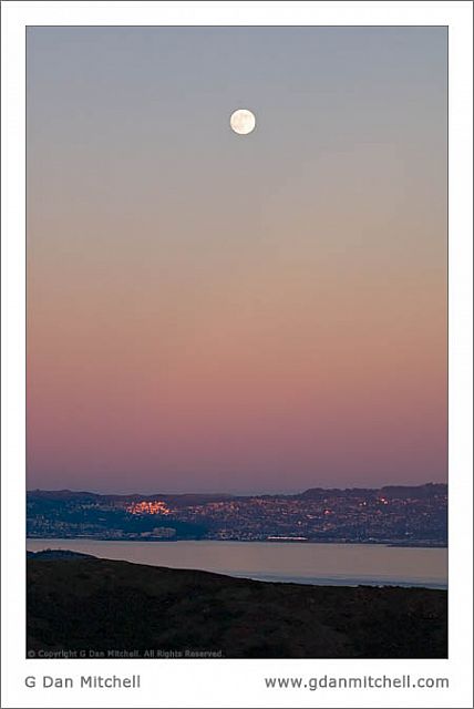 FullMoonSFBayEastBay2007 11 23