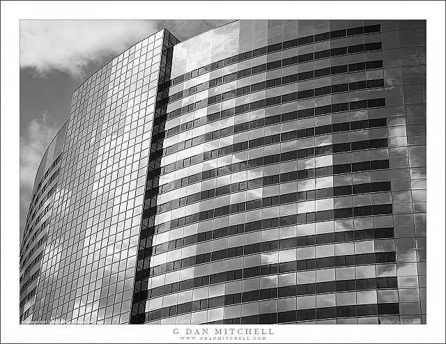 Building and Los Angeles Sky