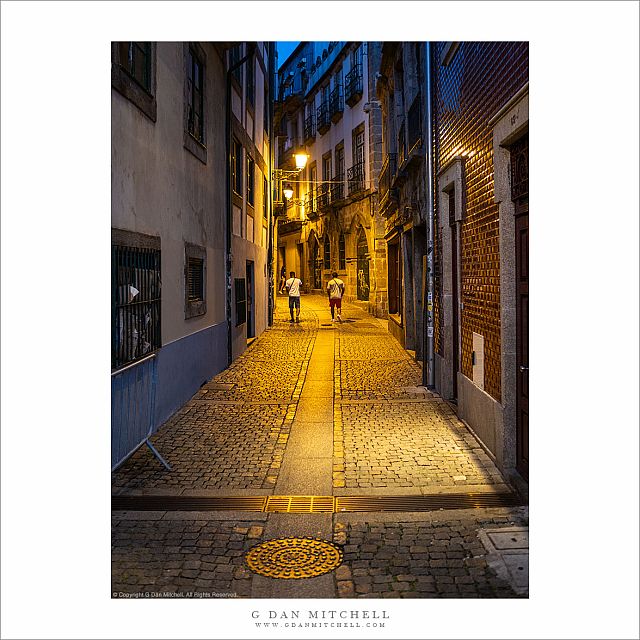 Porto Street, Night