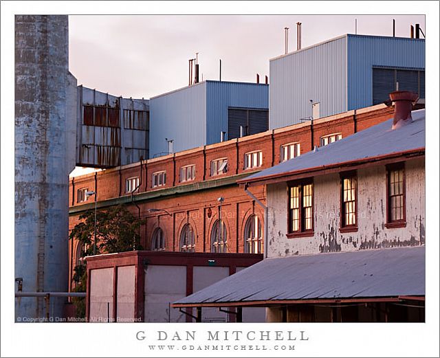 MINSYPowerPlantDetailDusk20090831