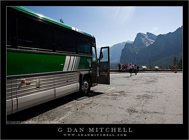 YosemiteValleyTunnelViewBus20080427