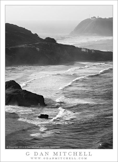 PointSurLighthouseStationBWVert20140131