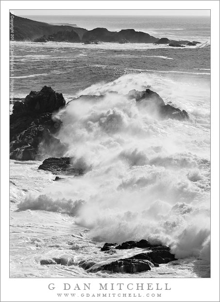 WinterSurfBigSurCoastBW20130119