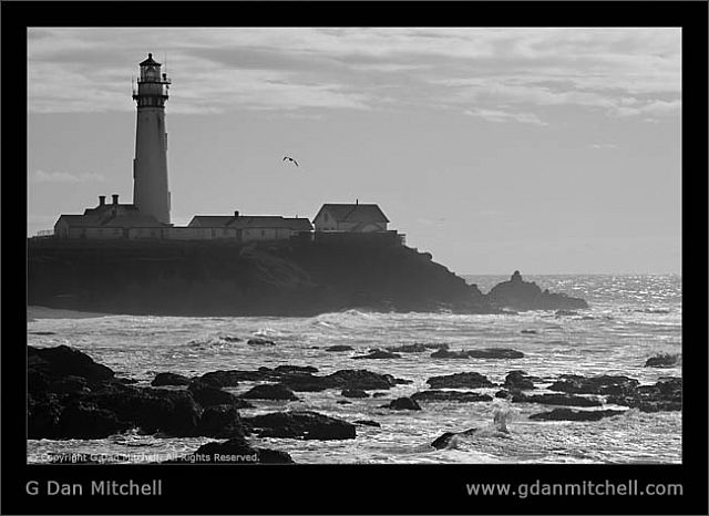 PigeonPtLighthouseBW2007 12 08
