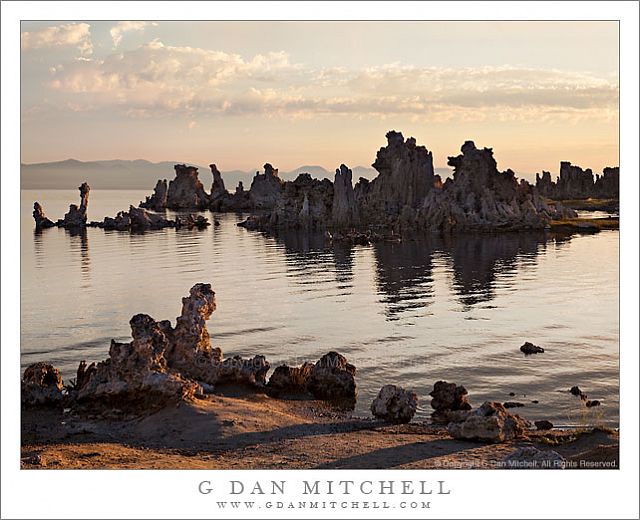 DawnTufaBeachMono20100725