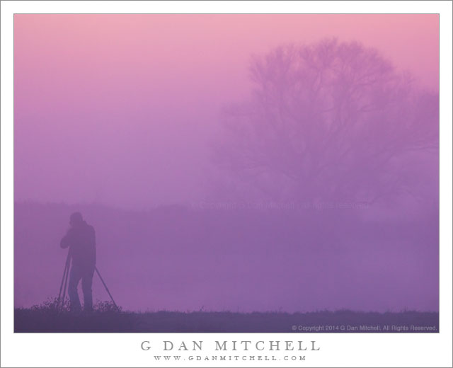 MichaelFryeSilhouetteFogDawnMNWR20140214