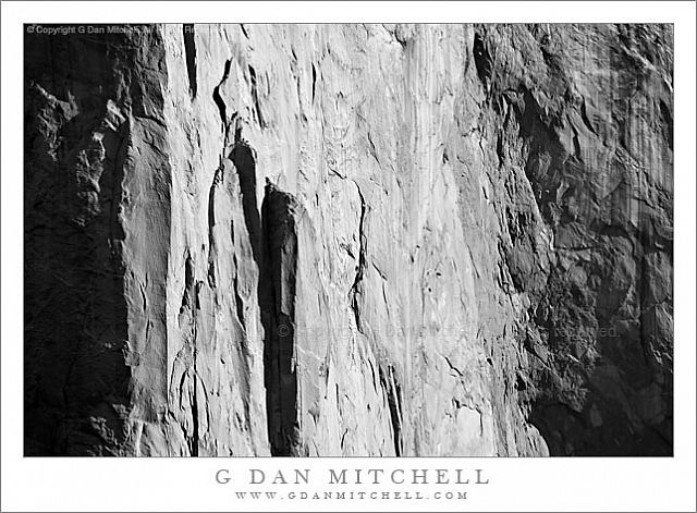 ElCapitanFaceMorningBW20090510