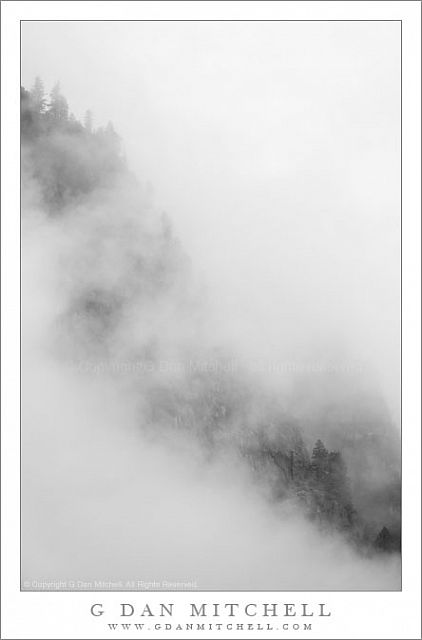 YosemiteValleyAreteFog20081102