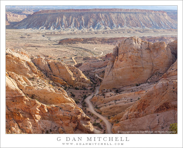 Burr Trail, Strike Valley