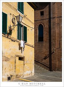 Laundry, Siena