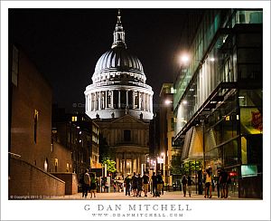 Saint Paul's Cathedral, Night