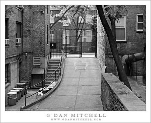 DrivewayBrickHomesBW20110824