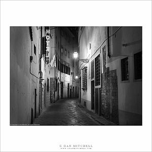 Hotel, Narrow Street