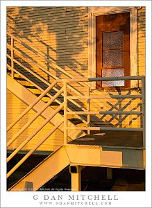 MINSYStaircaseAndShadows20151107