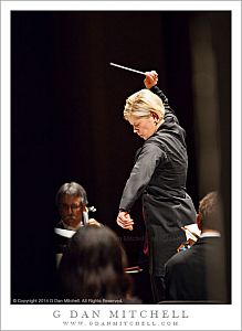 KarenKamensekConductor20140517