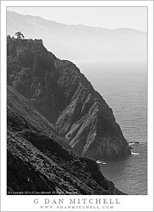 MountainsHazeOceanBigSurBW20140526