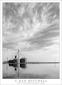 CentralValleyWinterSkyBW20110123