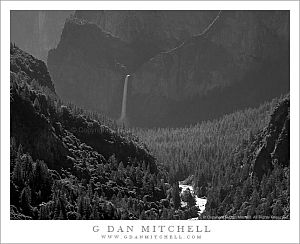 BridalveilMercedCanyonMornBW20100605