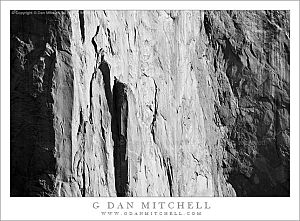 ElCapitanFaceMorningBW20090510